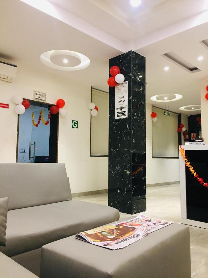 Hotel Golden Bliss At New Delhi Airport Bagian luar foto