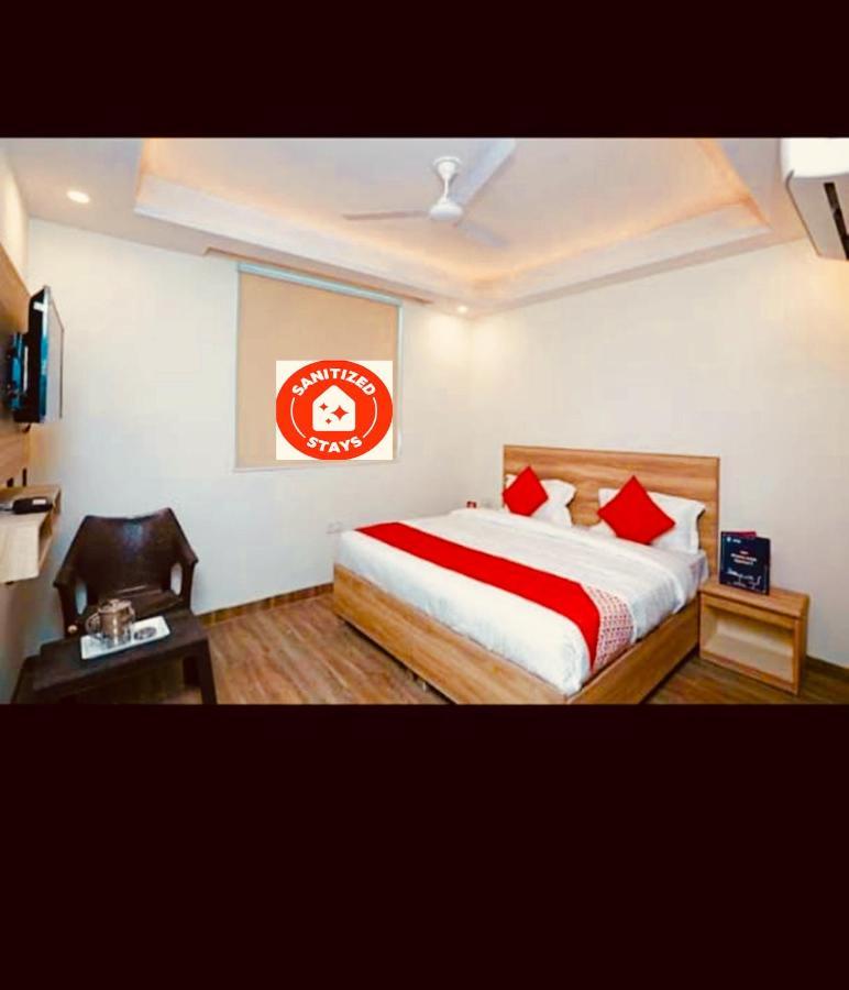 Hotel Golden Bliss At New Delhi Airport Bagian luar foto