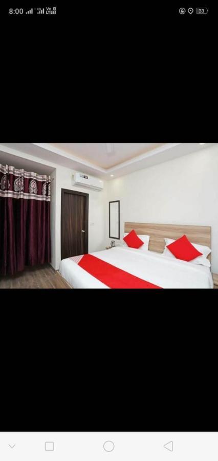Hotel Golden Bliss At New Delhi Airport Bagian luar foto