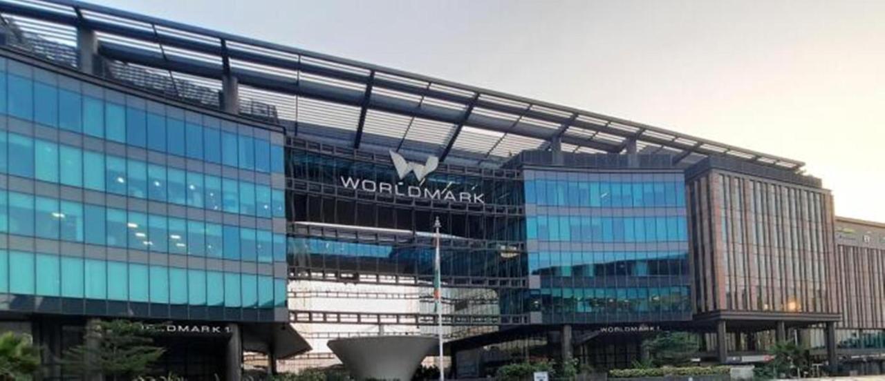 Hotel Golden Bliss At New Delhi Airport Bagian luar foto