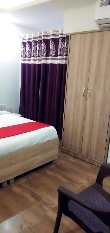 Hotel Golden Bliss At New Delhi Airport Bagian luar foto